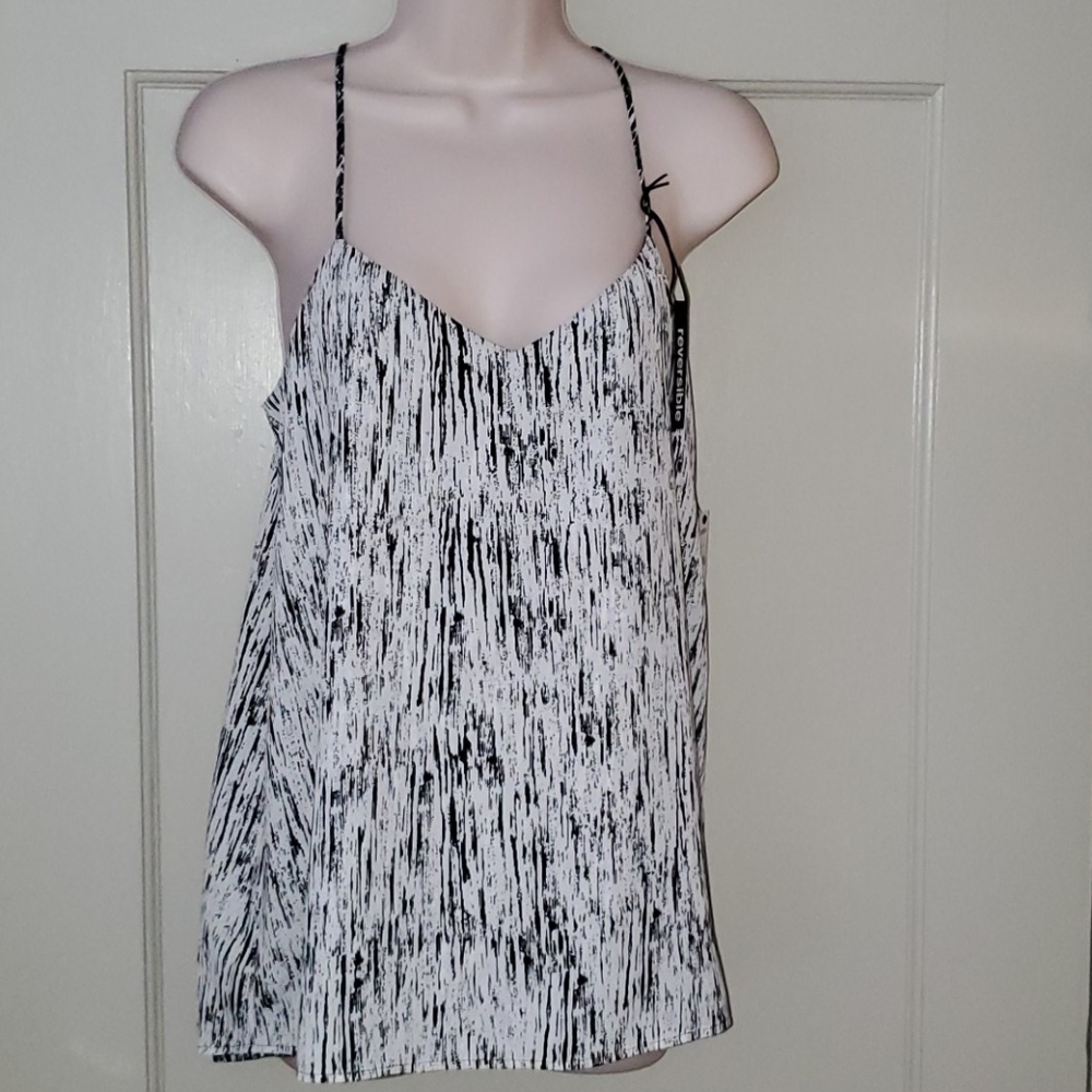 Express Barcelona Cami Reversible Black/White Top